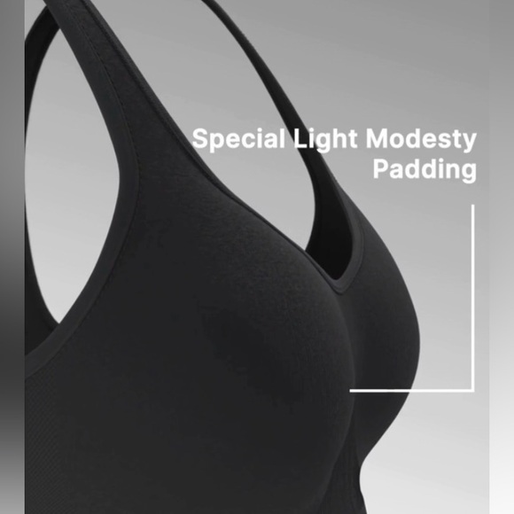 New underoutift comfort shaping bra see photos. ALL NEW IN ORIGINAL PACKING BAG - Picture 6 of 12